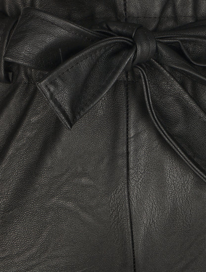 Pantalon paperbag taille haute en simili - Noir - 3