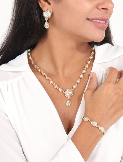 Parure 3 sets à détail zircons blancs - Or - 1