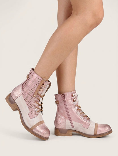 Irisierte geschnürte Stiefeletten mit Perforationen - Rose