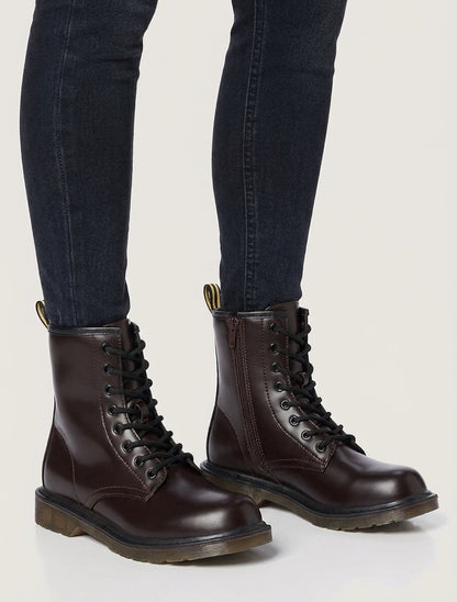 Schnürstiefeletten aus Kunstleder - Braun