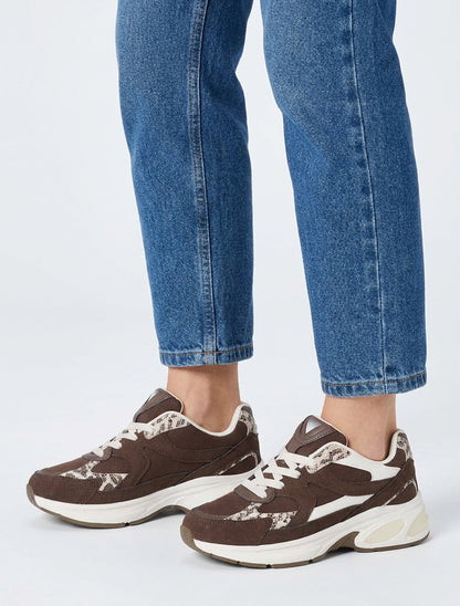 Wildleder-Sneaker mit Leoparden-Einsatz - Schokolade