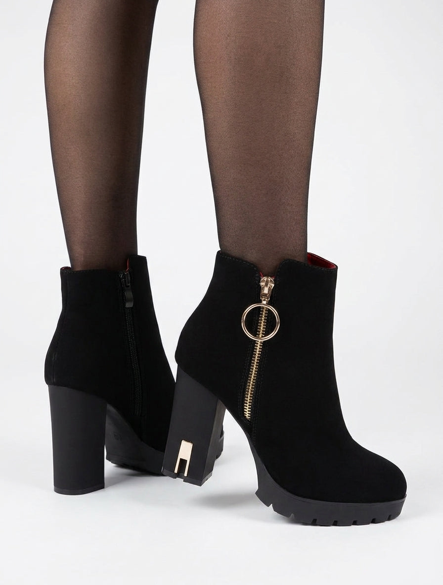 Stiefeletten mit Absatz und Reißverschluss - Schwarz