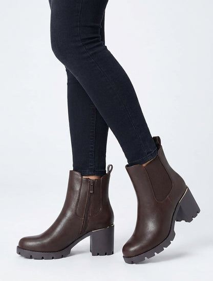 Stiefeletten mit elastischem Knöchel. - Braun