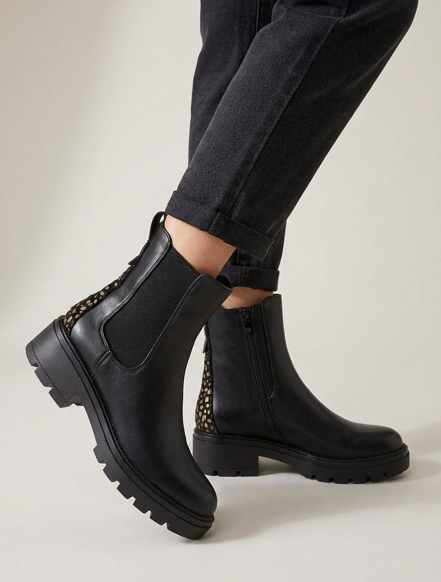 Stiefeletten aus Kunstleder mit gesprenkelter Fersenkappe - Schwarz