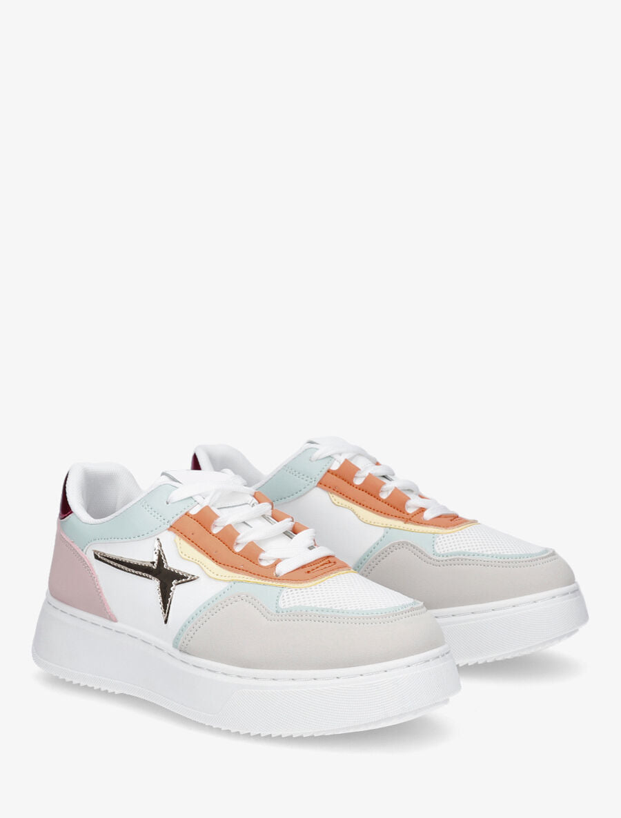 Sneakers à plateforme et détails colorés - Rose - 4