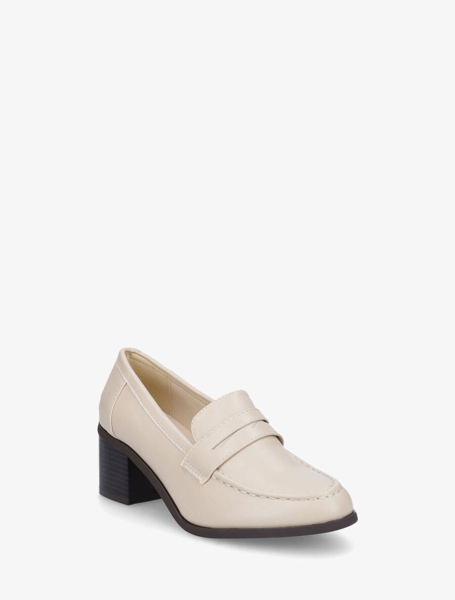 Mocassins à talon en simili - Beige - 2