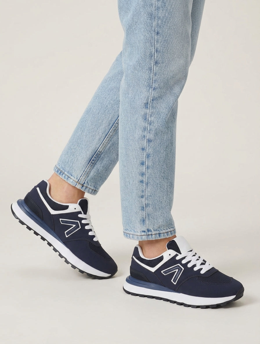 Sneaker aus Wildlederimitat und Stoff - Marine