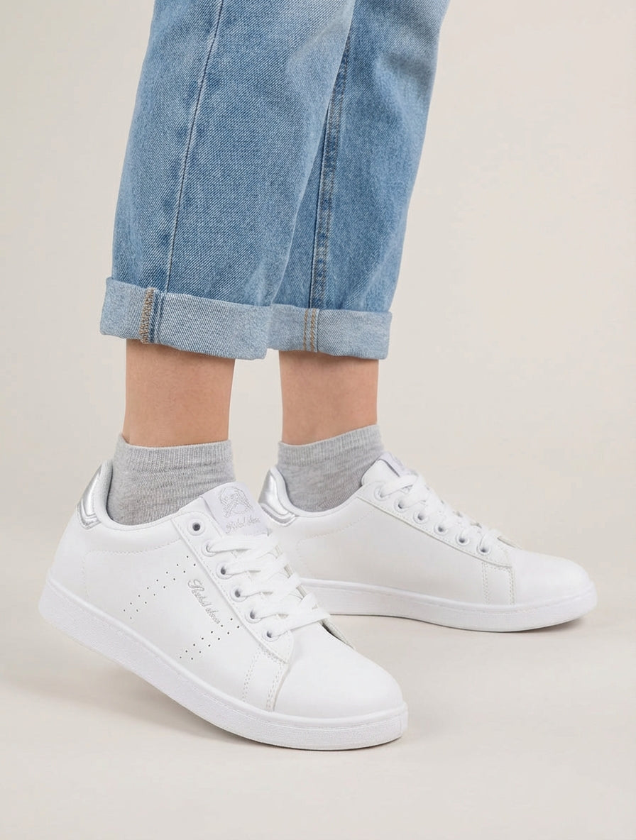 Sneaker aus Kunstleder mit gesticktem Schriftzug - Geld