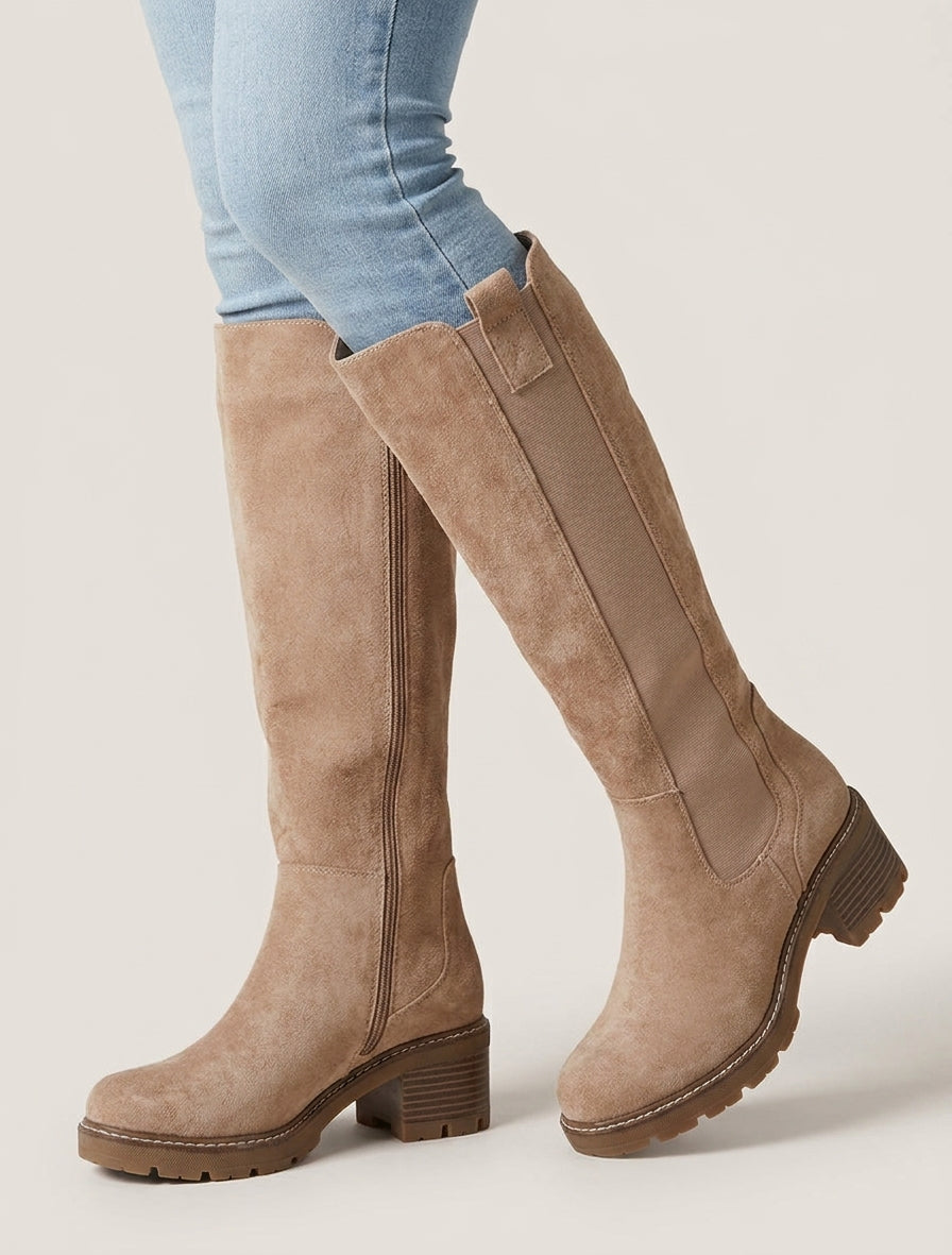 Elastische Stiefel aus Wildleder mit runder Spitze - Maulwurf
