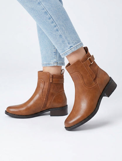 Stiefeletten aus Kunstleder und Wildlederimitat. - Kamel
