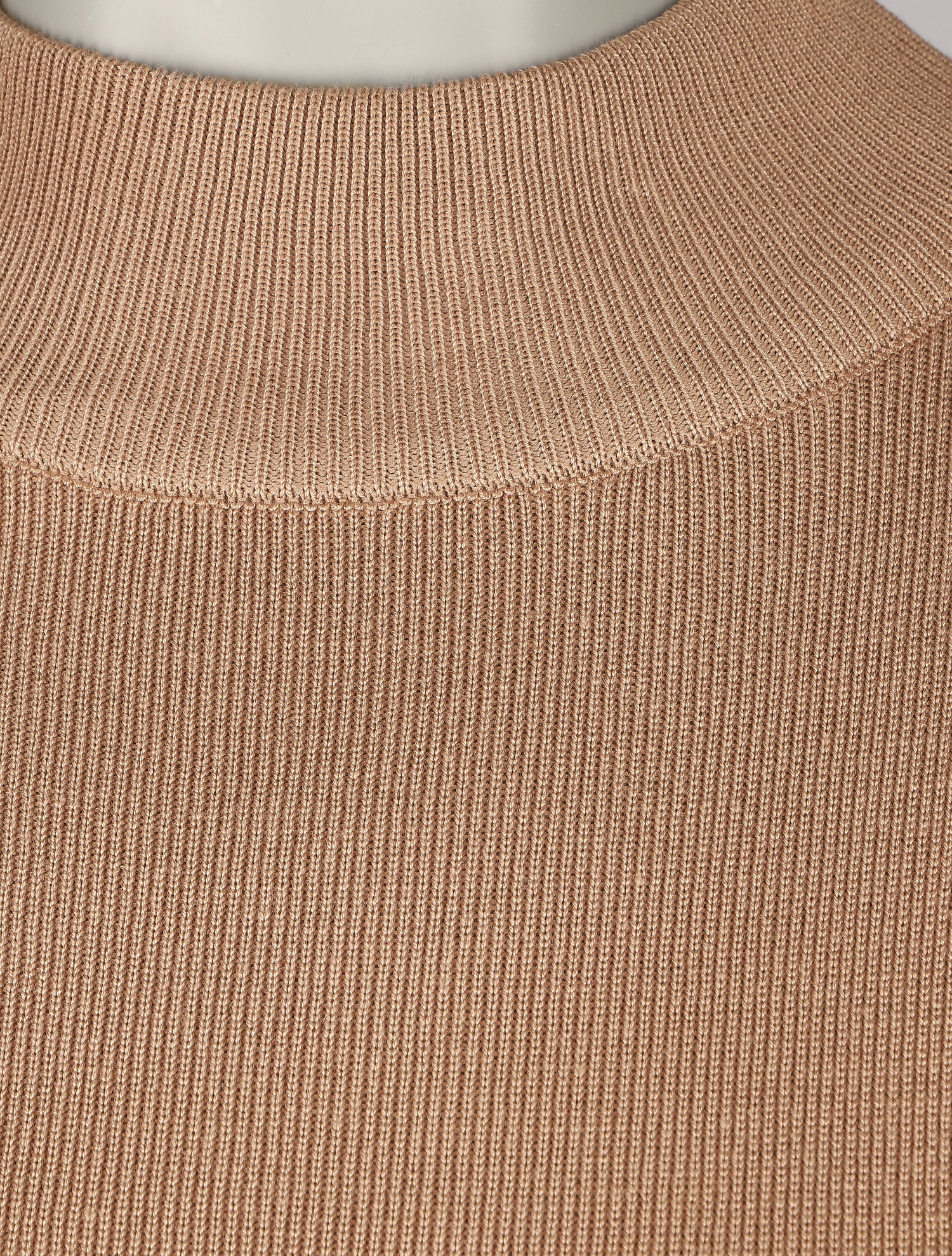 Robe pull à col montant et motifs grec - Beige - 3