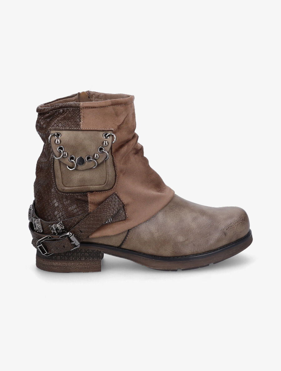 Bottines à pochette cloutée et sangles - Taupe - 2