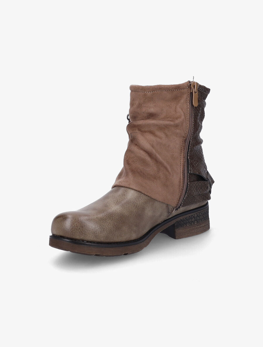 Bottines à pochette cloutée et sangles - Taupe - 4