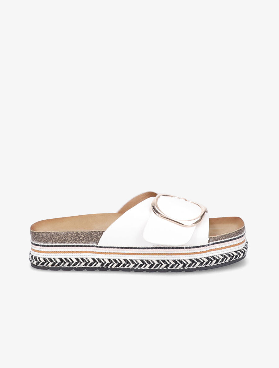 Claquettes à boucle et semelle stylisée - Blanc - 5