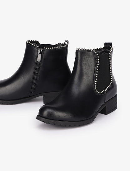Bottines plates à détails cloutés - Noir - 1