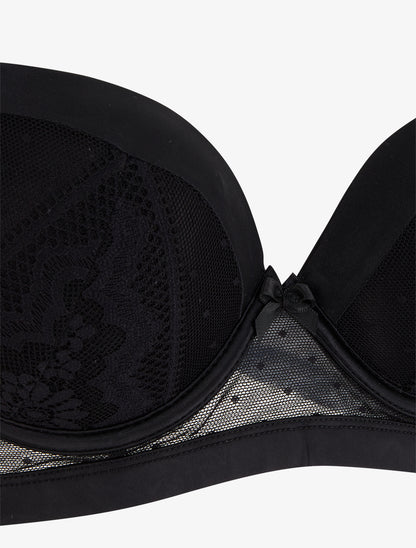 Ensemble soutien-gorge et tanga ajouré à détail satiné - Noir - 3
