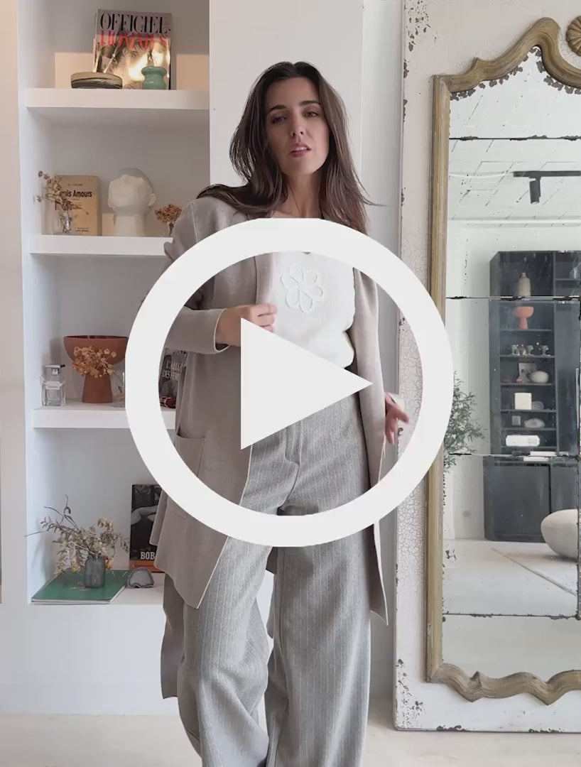 Look Naina